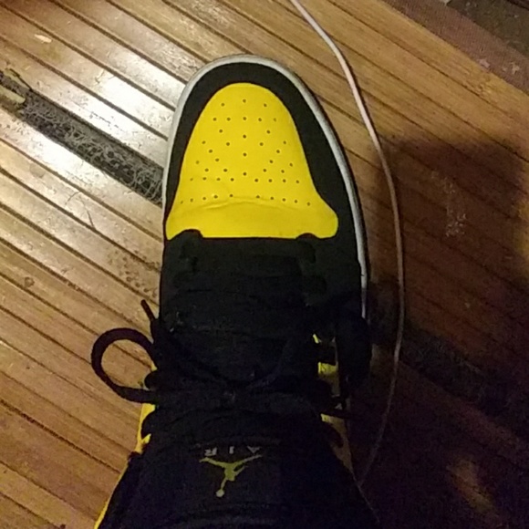 Jordan retro 1 - Picture 2 of 3